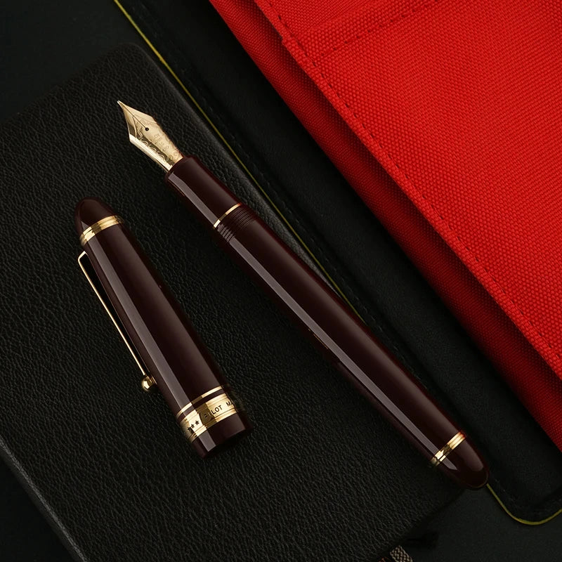 Pilot Fountain Pen Custom 743